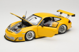 Porsche 911 996 GT3 RSR Yello ALMS 2004 Minichamps 1:18 100046401 Metall – Bild 2 von 8