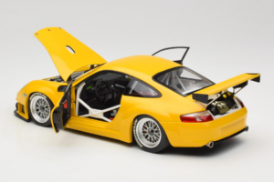Porsche 911 996 GT3 RSR Yello ALMS 2004 Minichamps 1:18 100046401 Metall – Bild 5 von 8