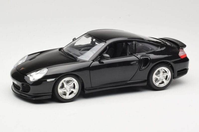 Porsche 911 996 Turbo Schwarz Bburago 1:18 3367 Metall