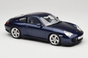 Porsche 911 996.2 Carrera 4S Dunkelblau GT Spirit 1:18 GT938 Resin – Bild 4 von 6