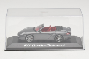 Porsche 911 997 Turbo Cabriolet Grey Metallic Minichamps 1:43 WAP02015216 Metall – Bild 4 von 5