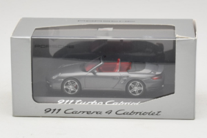 Porsche 911 997 Turbo Cabriolet Grey Metallic Minichamps 1:43 WAP02015216 Metall – Bild 5 von 5