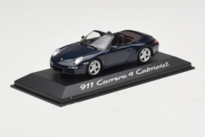 Porsche 911 997 Carrera 4 Cabriolet Dunkelblau Minichamps 1:43 WAP02015216-P1 Metall – Bild 2 von 4