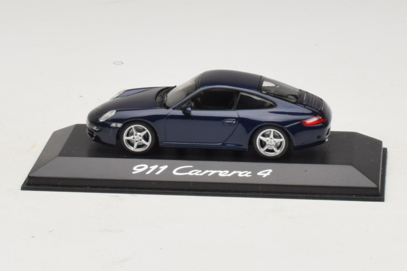 Porsche 911 997 Carrera 4 Dark Blue Metallic Minichamps 1:43 Porsche 911 997 Carrera 4 Dark Blue Metallic Minichamps 1:43 WAP02010016 Metall