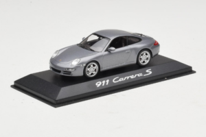 Porsche 911 997 Carrera S Grau Metallic Minichamps 1:43 WAP02010116-R1 Metall – Bild 2 von 4