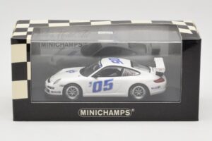 Porsche 911 997 GT3 Cup #5 Presentation 2005 Minichamps 1:43 400056400 Metall – Bild 4 von 4