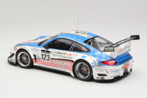 Porsche 911 997 GT3 R #123 Muhlner Motorsport E. Fumal / E. Thiry 24 Hours of Spa 2011 Minichamps 1:18 151118923 Metall – Bild 5 von 6