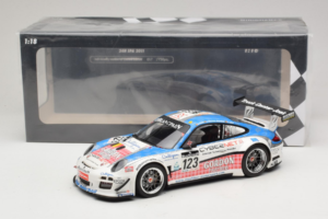 Porsche 911 997 GT3 R #123 Muhlner Motorsport E. Fumal / E. Thiry 24 Hours of Spa 2011 Minichamps 1:18 151118923 Metall – Bild 6 von 6
