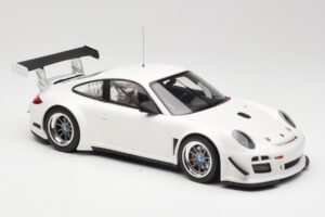 Porsche 911 997 GT3 R Street Weiss Minichamps 1:18 151108900 Metall – Bild 4 von 6