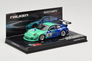 Porsche 911 997 GT3 R #44 Team Falken S. Henzler / P. Dumbreck / M. Ragginger / S. Asch 24 Hours Nurburgring 2011 Minichamps  – Bild 2 von 4
