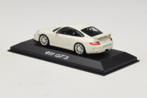 Porsche 911 997 GT3 Weiss Minichamps 1:43 WAP02012016 Metall – Bild 3 von 5