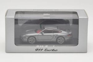 Porsche 911 997 Turbo Anthracite Grey Minichamps 1:43 WAP0200010A Metall – Bild 4 von 4