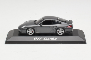 Porsche 911 997 Turbo Grey Metallic Minichamps 1:43 WAP02013116 Metall