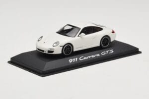 Porsche 911 997.2 Carrera GTS Weiss Minichamps 1:43 WAP0200200B Metall – Bild 2 von 4