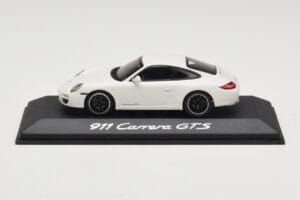 Porsche 911 997.2 Carrera GTS Weiss Minichamps 1:43 WAP0200200B Metall