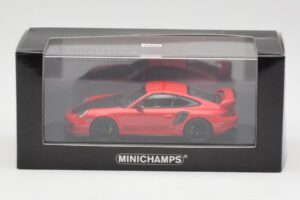Porsche 911 997.2 GT2 RS Rot mit Schwarzen Felgen Minichamps 1:43 400069407 Metall – Bild 4 von 4