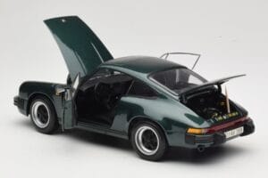 Porsche 911 Carrera Green Metallic Minichamps 1:18 100063022 Metall – Bild 5 von 8