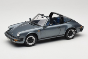 Porsche 911 SC Silber Minichamps 1:18 100063060 Metall