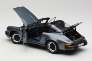 Porsche 911 SC Silber Minichamps 1:18 100063060 Metall – Bild 5 von 8