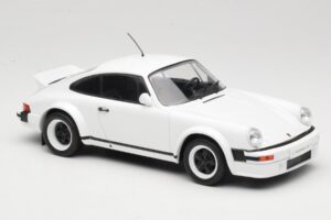 Porsche 911 SC GT Race Version IXO 1:18 18CMC007 Metall – Bild 4 von 6