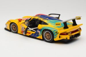 Porsche 911 GT1 #1 D. Rohr / R. Pilgrim / A. McNish 1997 UT Models 1:18 39724 Metall – Bild 5 von 8