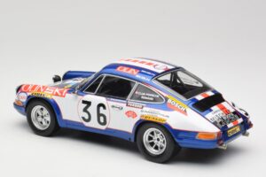 Porsche 911 S #36 B. Waldegard / C. Cheneviere 24 Hours of Le Mans 1971 Minichamps 1:18 107716836 Resin – Bild 5 von 6