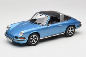 Porsche 911 S Targa Blue Metallic Norev 1:18 187646 Metall – Bild 2 von 8