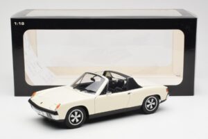 Porsche 914/6 Hellelfenbein AUTOart 1:18 77933 Metall – Bild 8 von 8