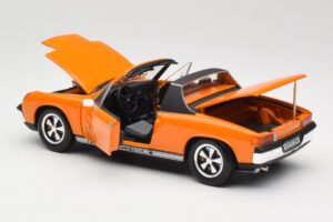 Porsche 914/6 Orange Revell 1:18 08864 Metall – Bild 5 von 8