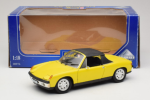 Porsche 914 Gelb Revell 1:18 8976 Metall – Bild 8 von 8