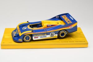 Porsche 917/30 #6 Penske Racing M. Donohue Can-Am Champion 1973 Minichamps 1:18 186736006 Metall