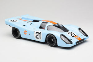 Porsche 917K Gulf #21 P. Rodriguez / L. Kinnunen J.W. Automotive Engineering 24 Hours of Le Mans 1970 Minichamps 1:12 1237066 – Bild 4 von 6