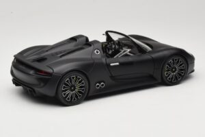 Porsche 918 Spyder Matte Black Minichamps 1:18 110060031 Metall – Bild 3 von 8