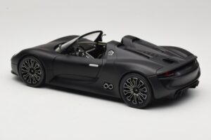 Porsche 918 Spyder Matte Black Minichamps 1:18 110060031 Metall – Bild 7 von 8