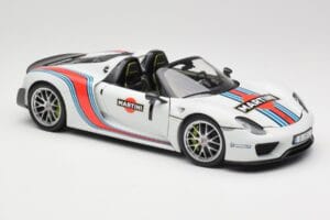 Porsche 918 Spyder Weissach Package Martini Minichamps 1:18 110062440 Metall – Bild 6 von 8