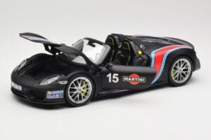 Porsche 918 Spyder Weissach Package Matt Black With Martini Stripes Minichamps 1:18 110062445 Metall – Bild 2 von 8