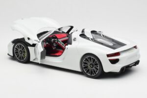 Porsche 918 Spyder Weiss Minichamps 1:18 110062436 Metall – Bild 5 von 8