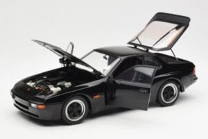 Porsche 924 Carrera GT Schwarz AUTOart 1:18 78001 Metall – Bild 2 von 8
