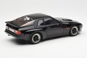 Porsche 924 Carrera GT Schwarz AUTOart 1:18 78001 Metall – Bild 3 von 8