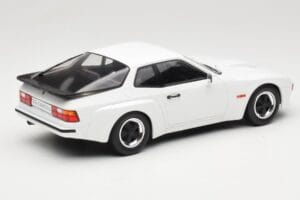 Porsche 924 Carrera GT Weiss MCG 1:18 MCG18197 Metall – Bild 2 von 6