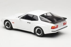 Porsche 924 Carrera GT Weiss MCG 1:18 MCG18197 Metall – Bild 5 von 6