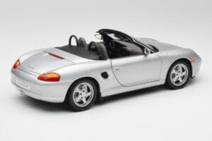 Porsche Boxster 986 Cabriolet Arctic Silber Metallic UT Models 1:18 27852 Metall – Bild 3 von 8
