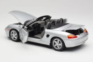 Porsche Boxster 986 Cabriolet Arctic Silber Metallic UT Models 1:18 27852 Metall – Bild 5 von 8