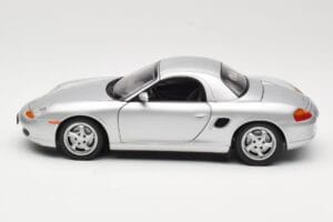 Porsche Boxster 986 Hard Top Silber UT Models 1:18 27854 Metall – Bild 4 von 8
