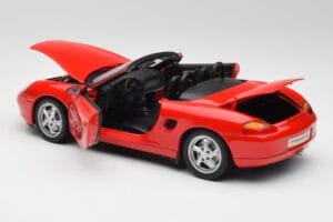 Porsche Boxster S 986 Guards Rot UT Models 1:18 27861-M1 Metall – Bild 5 von 8