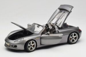 Porsche Carrera GT Grau Metallic Maisto 1:18 36622-R1 Metall – Bild 2 von 8