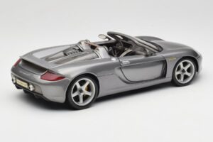 Porsche Carrera GT Grau Metallic Maisto 1:18 36622-R1 Metall – Bild 3 von 8