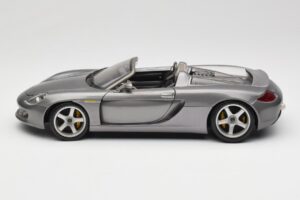 Porsche Carrera GT Grau Metallic Maisto 1:18 36622-R1 Metall – Bild 4 von 8