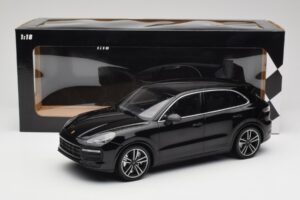 Porsche Cayenne 958 Turbo S Schwarz Minichamps 1:18 155066070 Metall – Bild 6 von 6