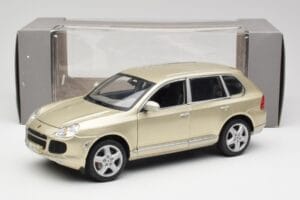 Porsche Cayenne Turbo 955 Beige Maisto 1:18 WAP02100113 Metall – Bild 8 von 8